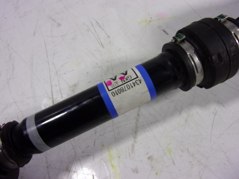 Recambio de transmision derecha para lexus nx 300h 2wd referencia OEM IAM 4341078010 4341078010 