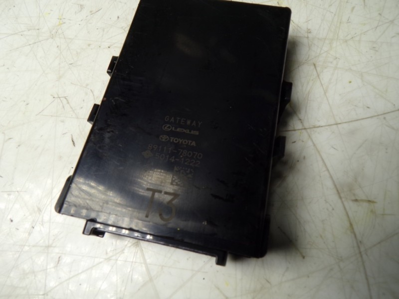 Recambio de modulo electronico para lexus nx 300h 2wd referencia OEM IAM 8911178070 8911178070 