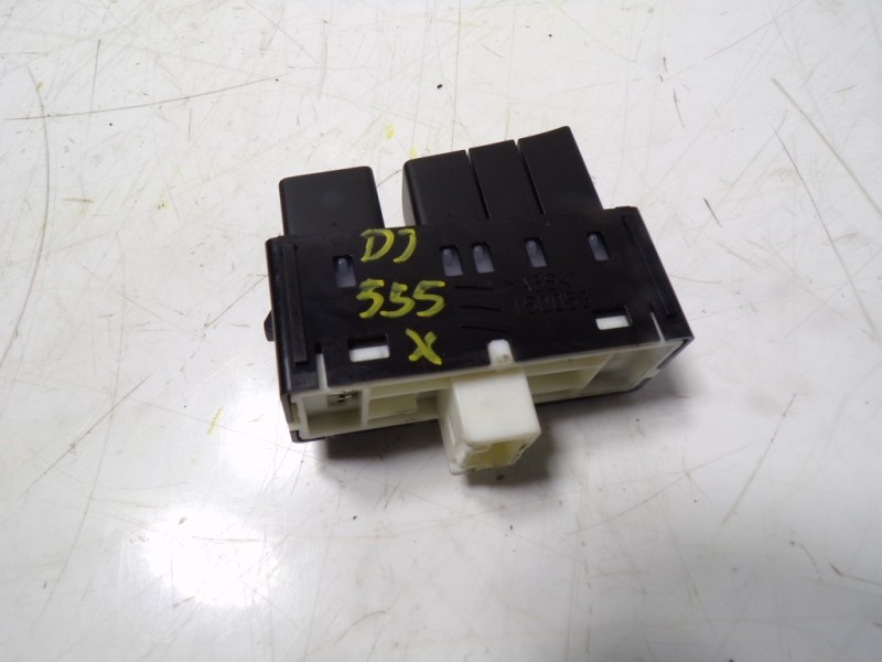Recambio de modulo electronico para lexus nx 300h 2wd referencia OEM IAM 8497578010 15D053 