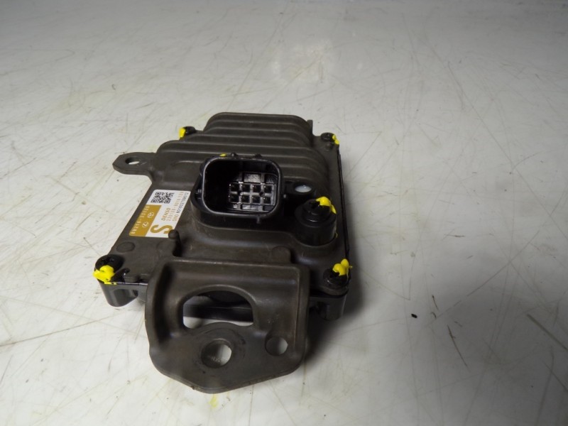 Recambio de modulo electronico para lexus nx 300h 2wd referencia OEM IAM 8821033120 8821033120 