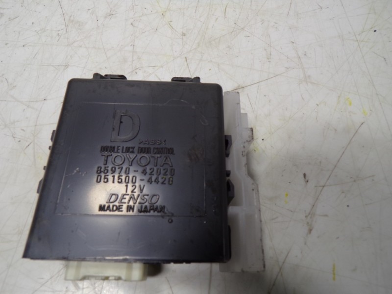 Recambio de modulo electronico para lexus nx 300h 2wd referencia OEM IAM 8597042020 8597042020 