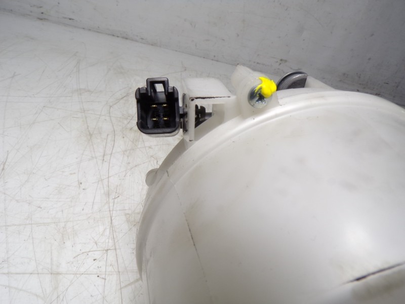 Recambio de motor calefaccion para lexus nx 300h 2wd referencia OEM IAM G923048070 G2923048070 