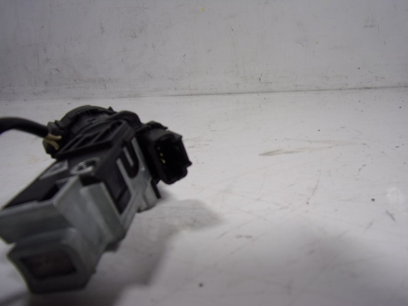 Recambio de antirrobo para toyota proace referencia OEM IAM  9663123380 