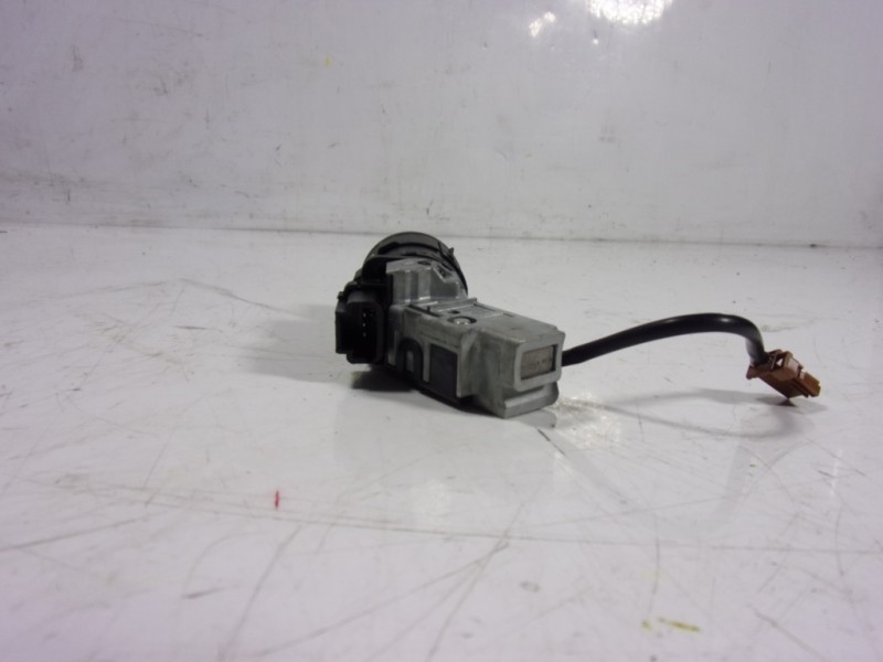 Recambio de antirrobo para toyota proace referencia OEM IAM  9663123380 