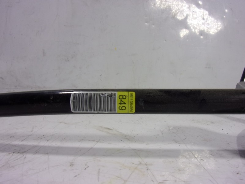 Recambio de barra estabilizadora trasera para toyota proace referencia OEM IAM  9811384980 