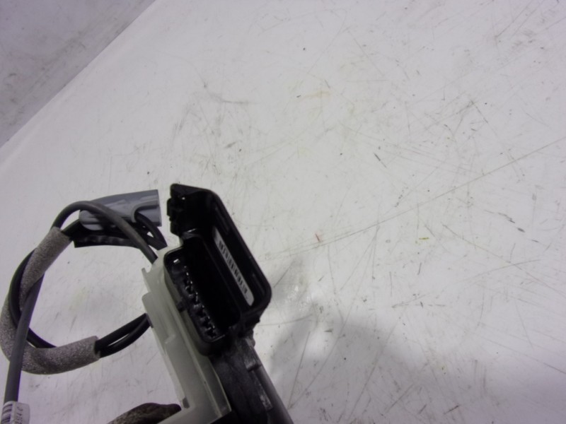 Recambio de cerradura puerta delantera derecha para toyota proace referencia OEM IAM   