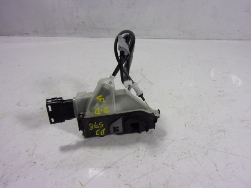 Recambio de cerradura puerta delantera derecha para toyota proace referencia OEM IAM   