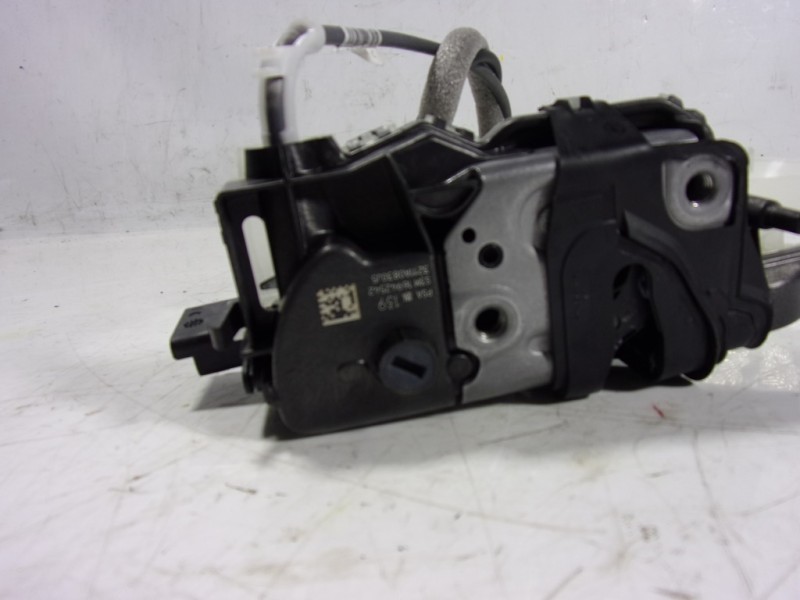 Recambio de cerradura puerta delantera izquierda para toyota proace referencia OEM IAM   