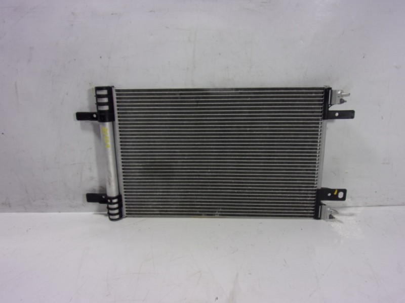 Recambio de condensador aire acondicionado para toyota proace referencia OEM IAM  9816746580B 