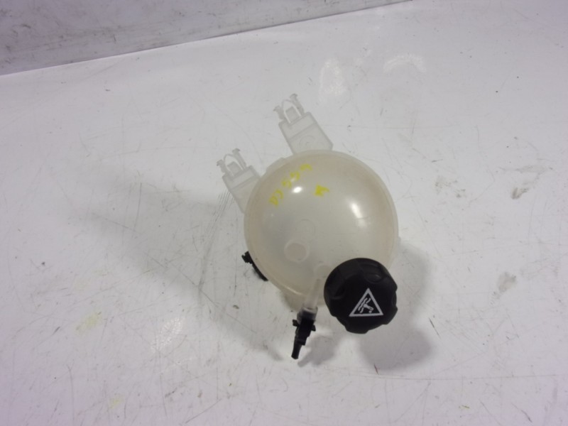 Recambio de deposito expansion para toyota proace referencia OEM IAM   