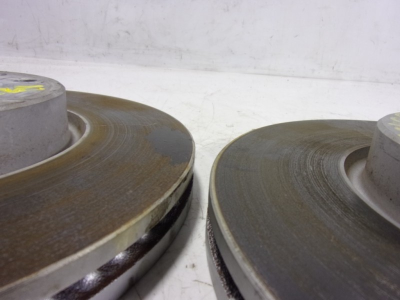 Recambio de disco freno delantero para toyota proace referencia OEM IAM   