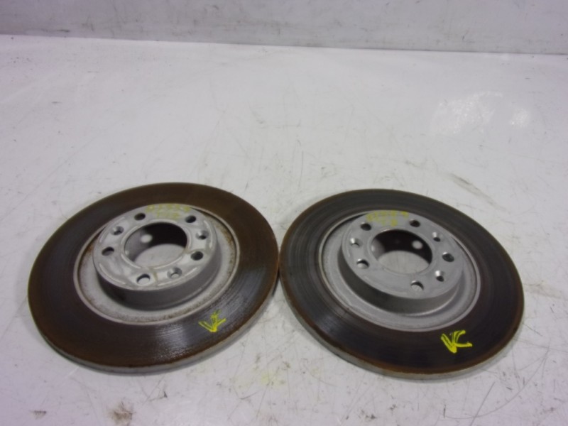 Recambio de disco freno trasero para toyota proace referencia OEM IAM   