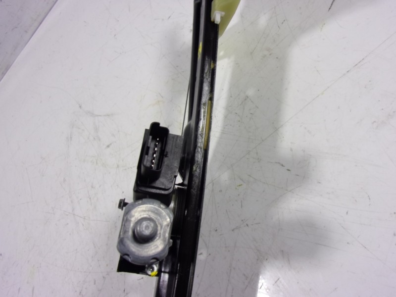 Recambio de elevalunas delantero izquierdo para toyota proace referencia OEM IAM  98295035680 