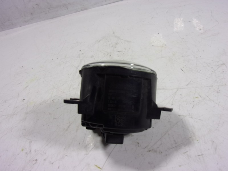 Recambio de faro antiniebla izquierdo para toyota proace referencia OEM IAM  9687410080 
