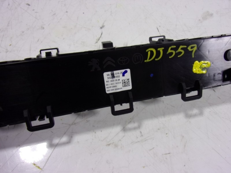 Recambio de mando climatizador para toyota proace referencia OEM IAM  98340416ZD 