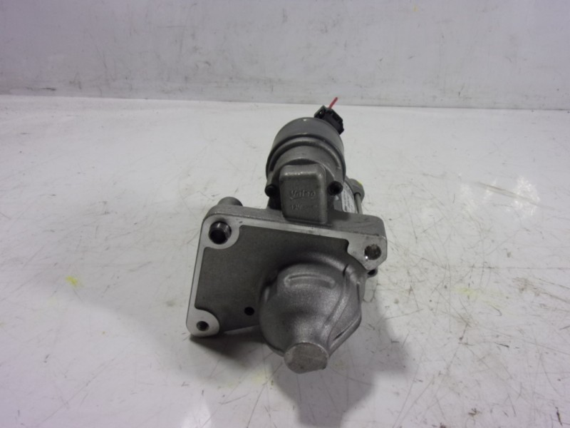 Recambio de motor arranque para toyota proace referencia OEM IAM  9832577880 