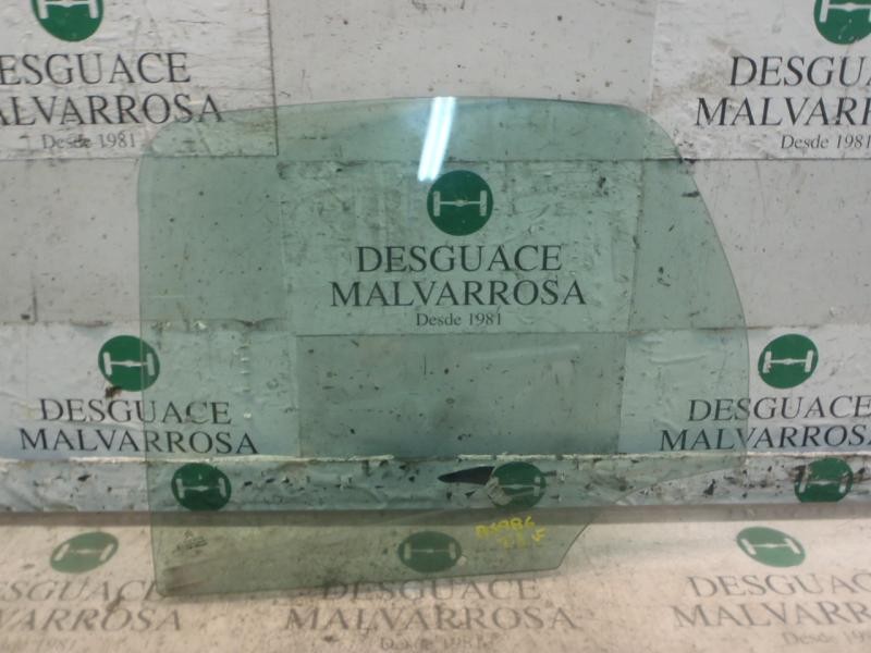 Recambio de cristal puerta trasero izquierdo para citroën c3 1.4 hdi sx plus referencia OEM IAM   