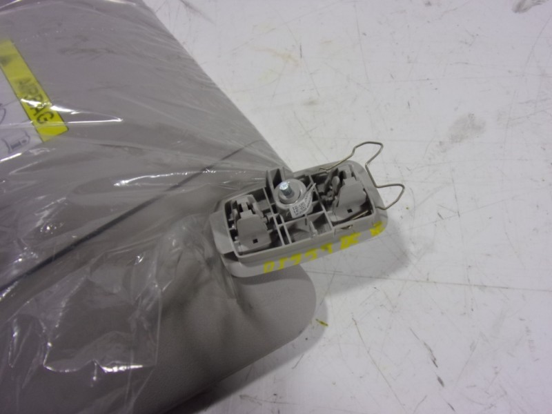 Recambio de parasol derecho para toyota proace referencia OEM IAM   