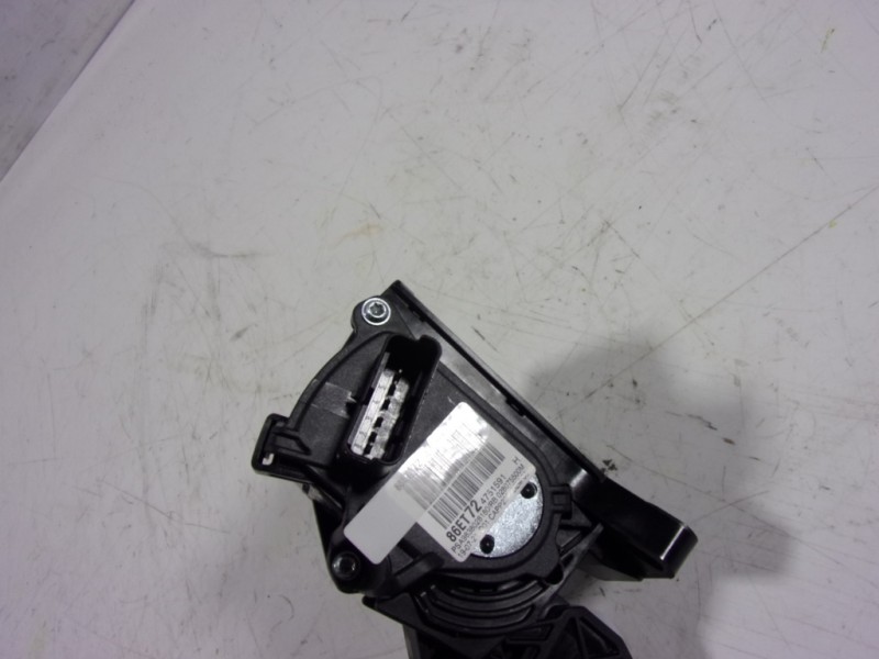 Recambio de potenciometro pedal para toyota proace referencia OEM IAM  9838028180 