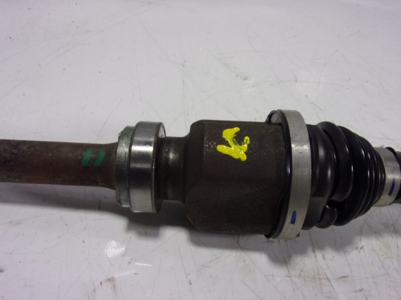 Recambio de transmision derecha para toyota proace referencia OEM IAM  9839523880 