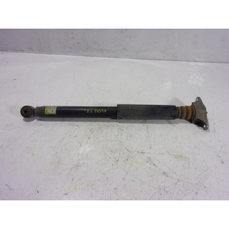 Recambio de amortiguador trasero izquierdo para mazda cx-5 center-line 2wd referencia OEM IAM KD4528910F KD4528700C 