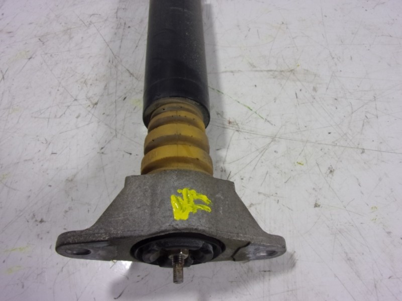 Recambio de amortiguador trasero izquierdo para mazda cx-5 center-line 2wd referencia OEM IAM KD4528910F KD4528700C 