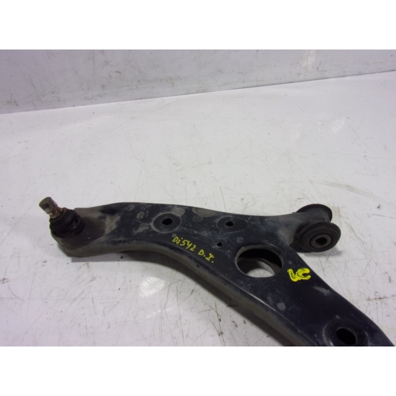 Recambio de brazo suspension inferior delantero izquierdo para mazda cx-5 center-line 2wd referencia OEM IAM KD3534350H  