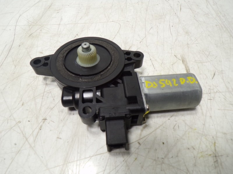 Recambio de motor elevalunas delantero derecho para mazda cx-5 center-line 2wd referencia OEM IAM D6515858XB  