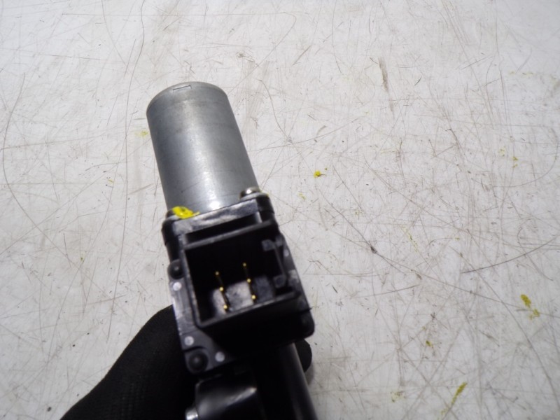 Recambio de motor elevalunas delantero derecho para mazda cx-5 center-line 2wd referencia OEM IAM D6515858XB  