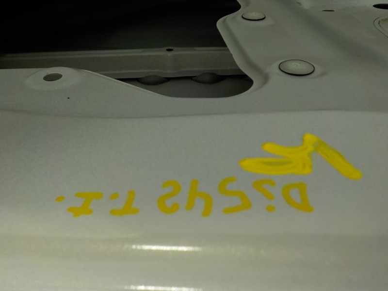 Recambio de puerta trasera izquierda para mazda cx-5 center-line 2wd referencia OEM IAM KDY37302XC  