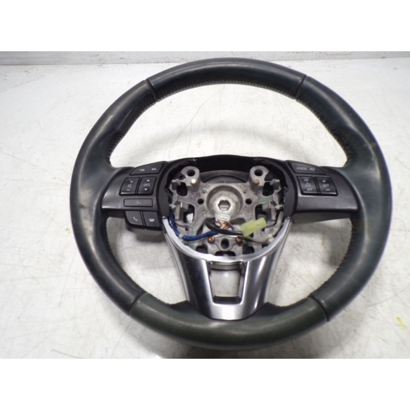 Recambio de volante para mazda cx-5 center-line 2wd referencia OEM IAM KD4632982B02 KD46131106 