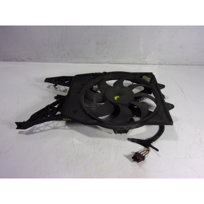 Recambio de electroventilador para opel corsa d 1.3 16v cdti referencia OEM IAM 55702236  