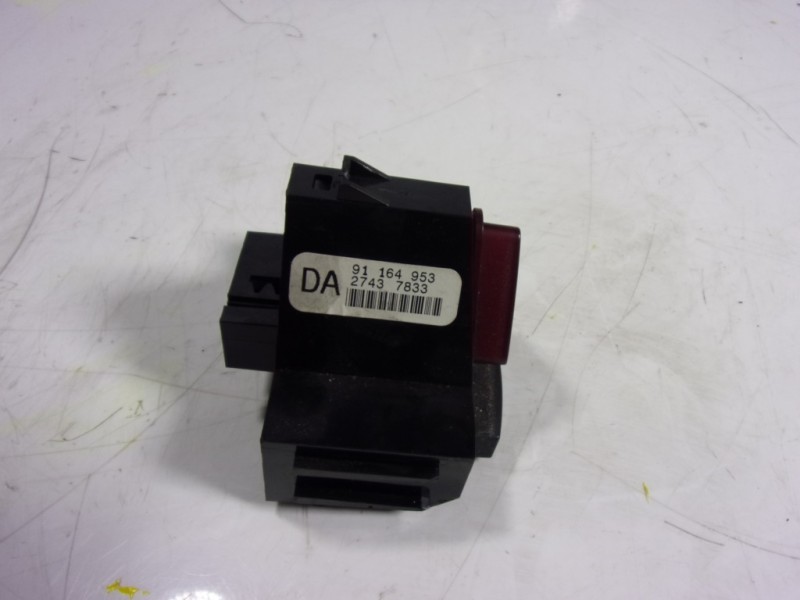 Recambio de warning para opel corsa d 1.3 16v cdti referencia OEM IAM 91164954 91164953 