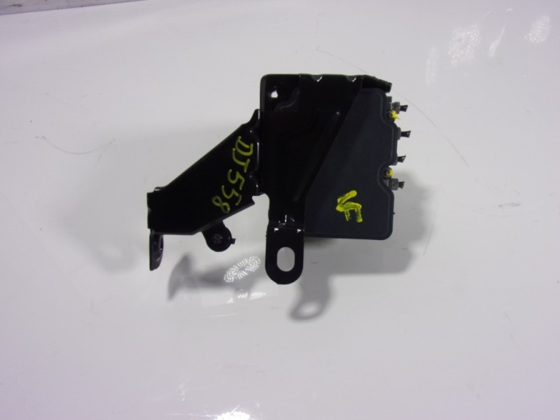 Recambio de abs para toyota proace referencia OEM IAM  9840461080 