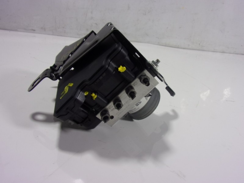 Recambio de abs para toyota proace referencia OEM IAM  9840461080 