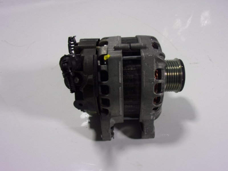 Recambio de alternador para toyota proace referencia OEM IAM  9809391880 