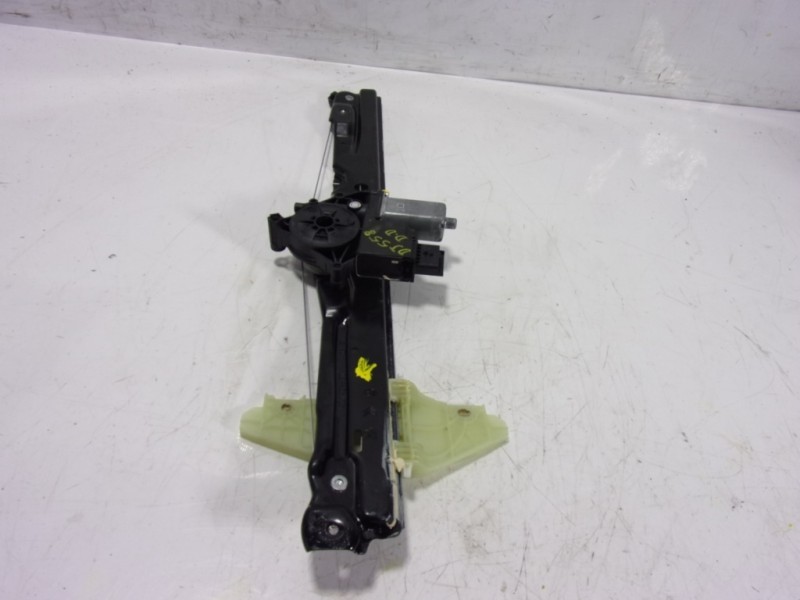 Recambio de elevalunas delantero derecho para toyota proace referencia OEM IAM  9829503580 