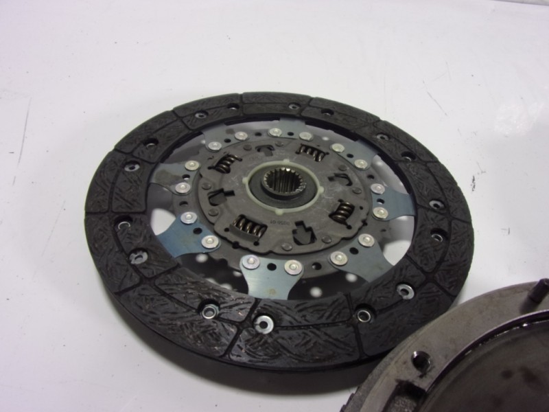 Recambio de kit embrague para toyota proace referencia OEM IAM   