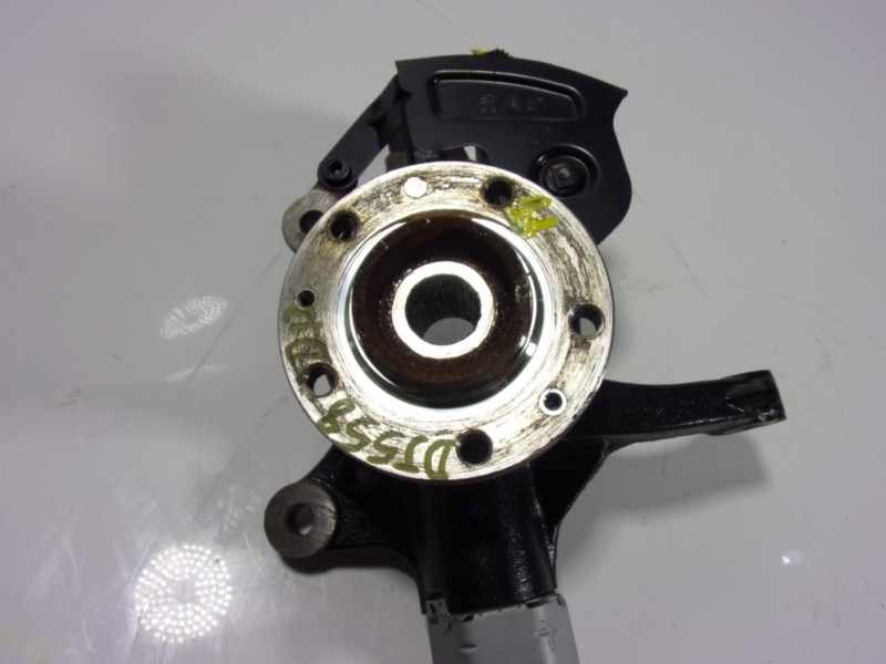 Recambio de mangueta delantera izquierda para toyota proace referencia OEM IAM   