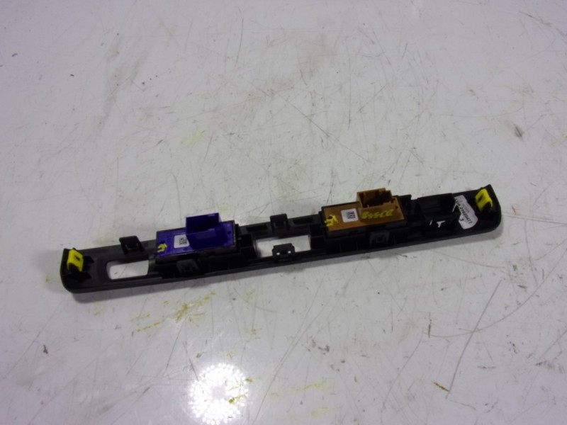 Recambio de modulo electronico para toyota proace referencia OEM IAM   