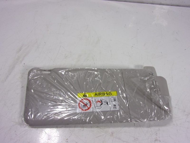 Recambio de parasol derecho para toyota proace referencia OEM IAM   