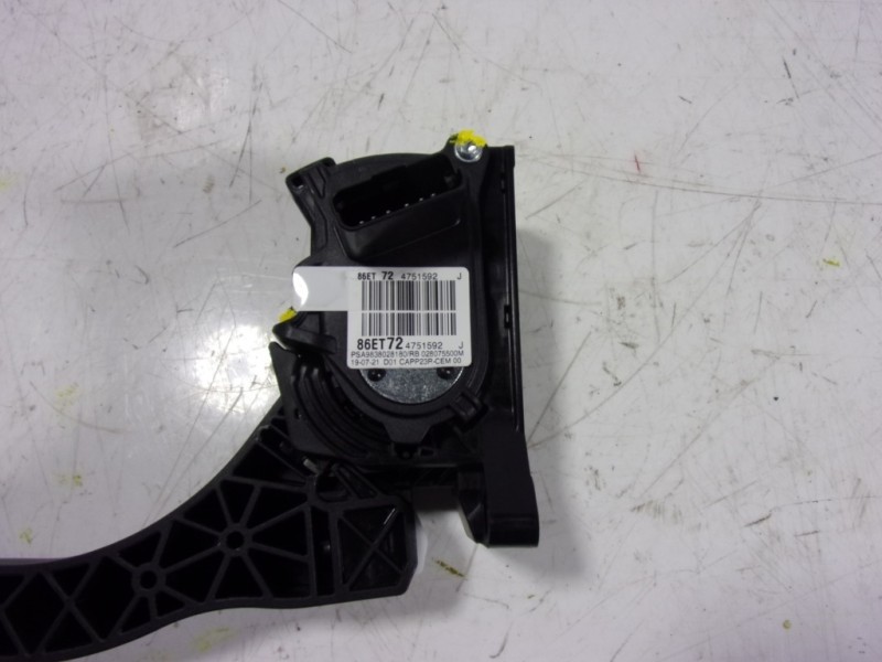 Recambio de potenciometro pedal para toyota proace referencia OEM IAM  9838028180 
