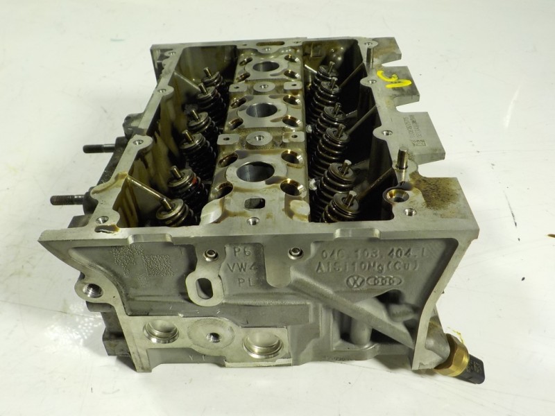 Recambio de culata para volkswagen polo 1.0 tsi referencia OEM IAM 04C103063AB 04C103404L 