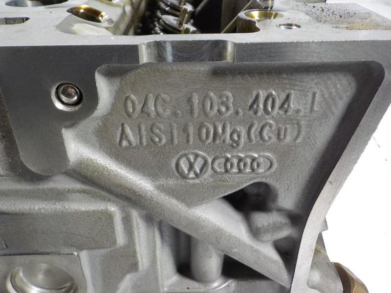 Recambio de culata para volkswagen polo 1.0 tsi referencia OEM IAM 04C103063AB 04C103404L 