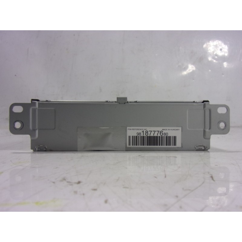 Recambio de sistema audio / radio cd para toyota proace referencia OEM IAM  9818777680 