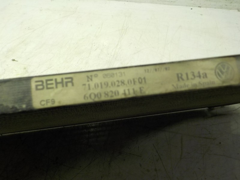 Recambio de condensador aire acondicionado para volkswagen polo (9n1) 1.4 16v referencia OEM IAM  6Q0820411E 