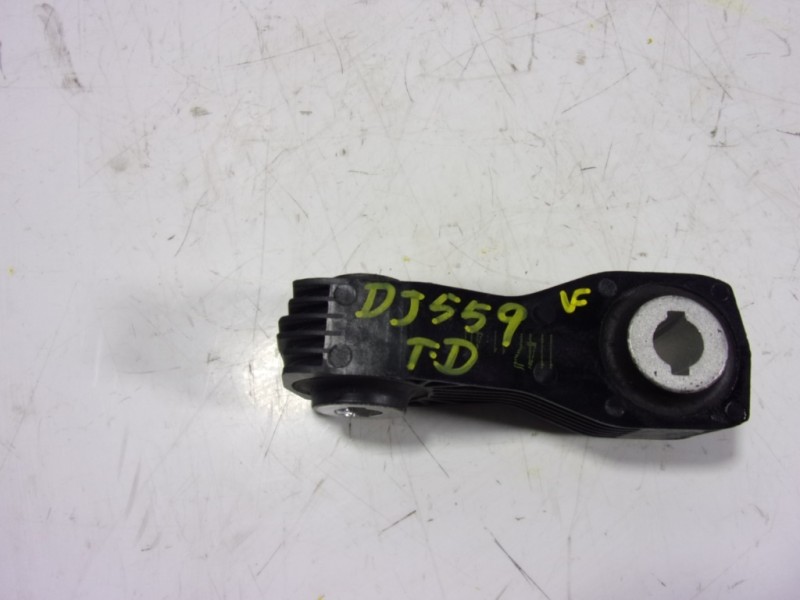 Recambio de tirante trasero derecho para toyota proace referencia OEM IAM   