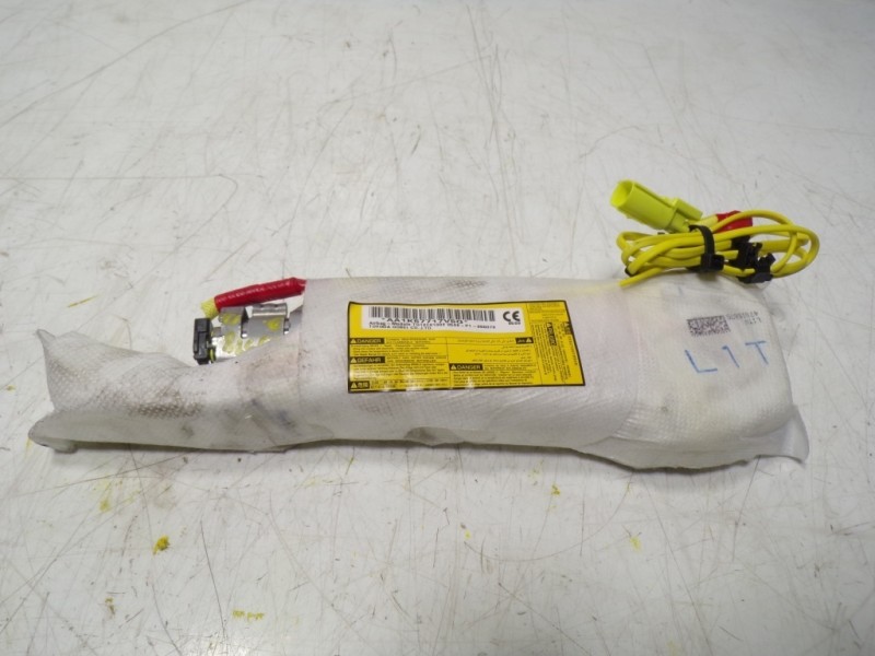 Recambio de airbag lateral izquierdo para toyota rav 4 advance hybrid referencia OEM IAM 7392042060 TG12C01002 