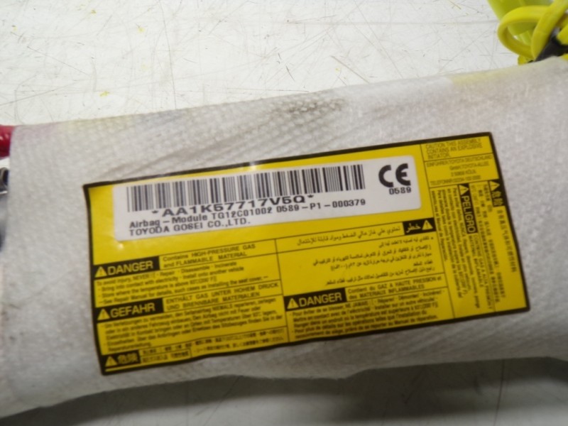 Recambio de airbag lateral izquierdo para toyota rav 4 advance hybrid referencia OEM IAM 7392042060 TG12C01002 
