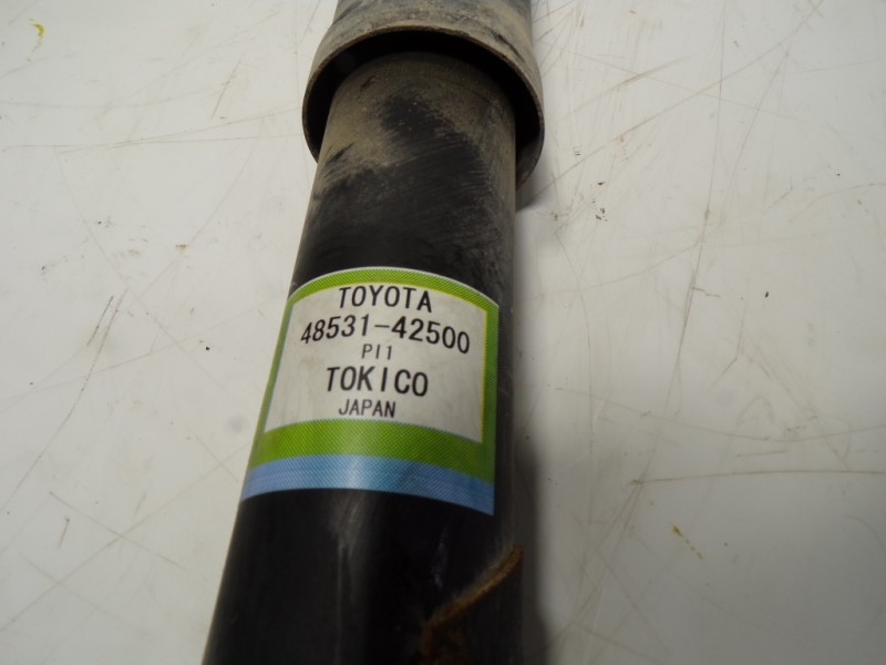 Recambio de amortiguador trasero derecho para toyota rav 4 advance hybrid referencia OEM IAM 4853142500 4853142500 